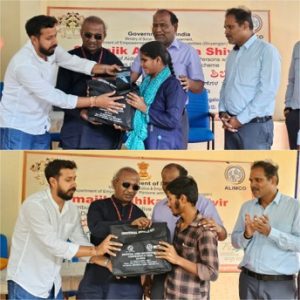 Distribution of Smartphones & Braille Kits by ALIMCO1
