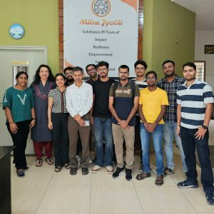 Volunteers from Simens EDA visited Mitra Jyothi2